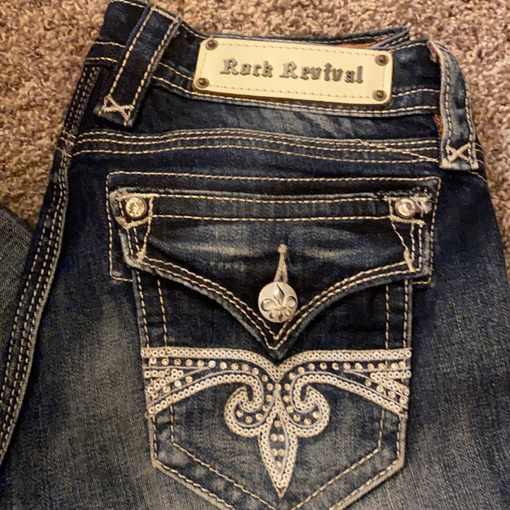 Rock revival capris